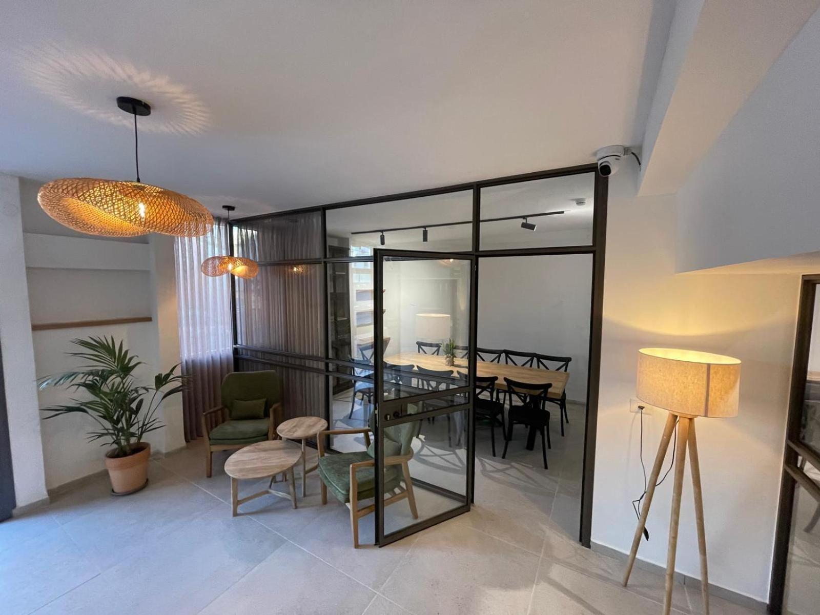 Astoria Galilee Hotel Тиберия Екстериор снимка