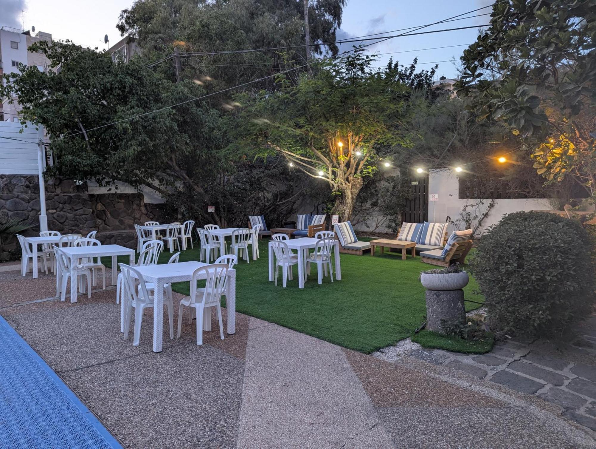 Astoria Galilee Hotel Тиберия Екстериор снимка