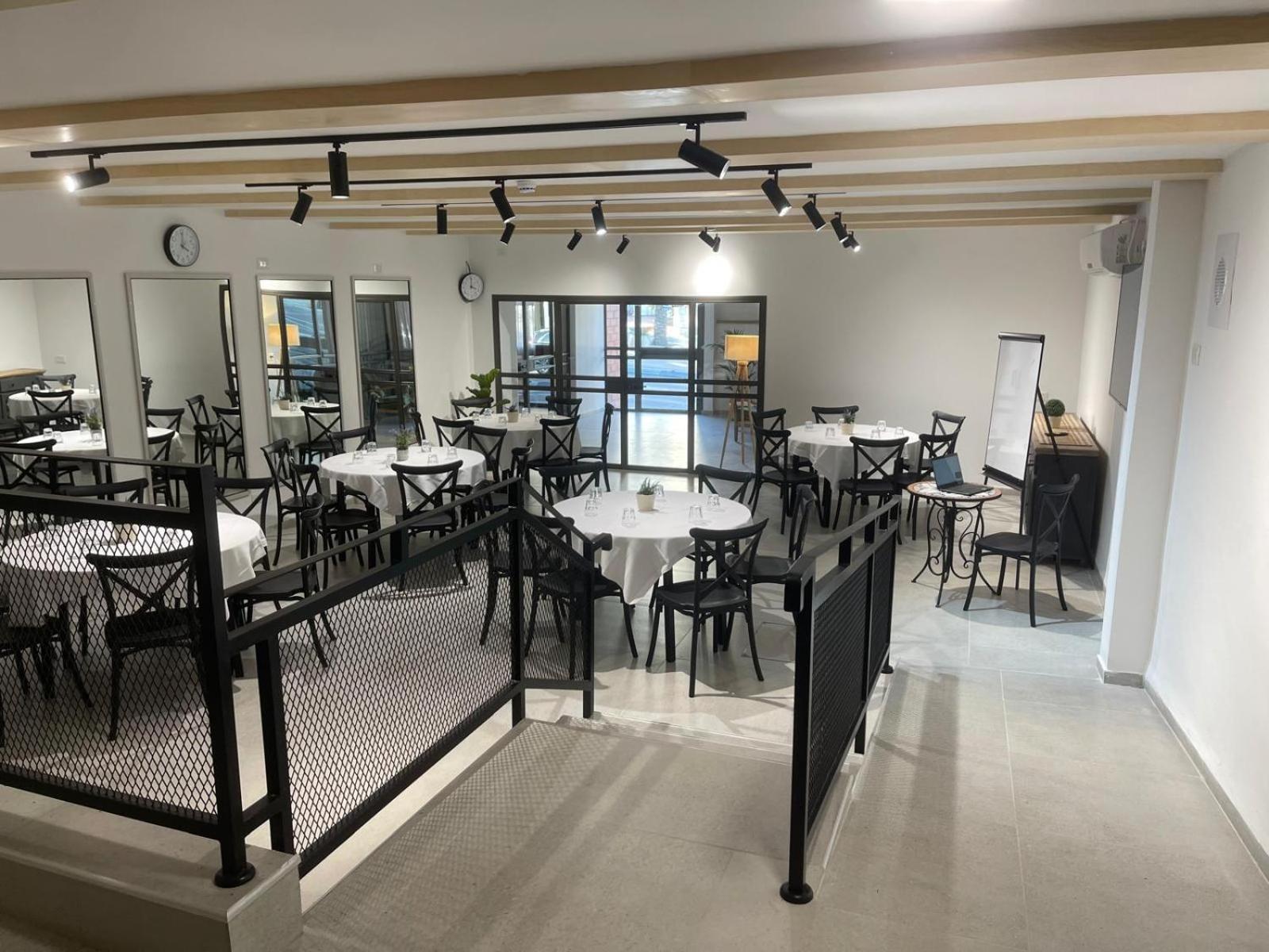 Astoria Galilee Hotel Тиберия Екстериор снимка