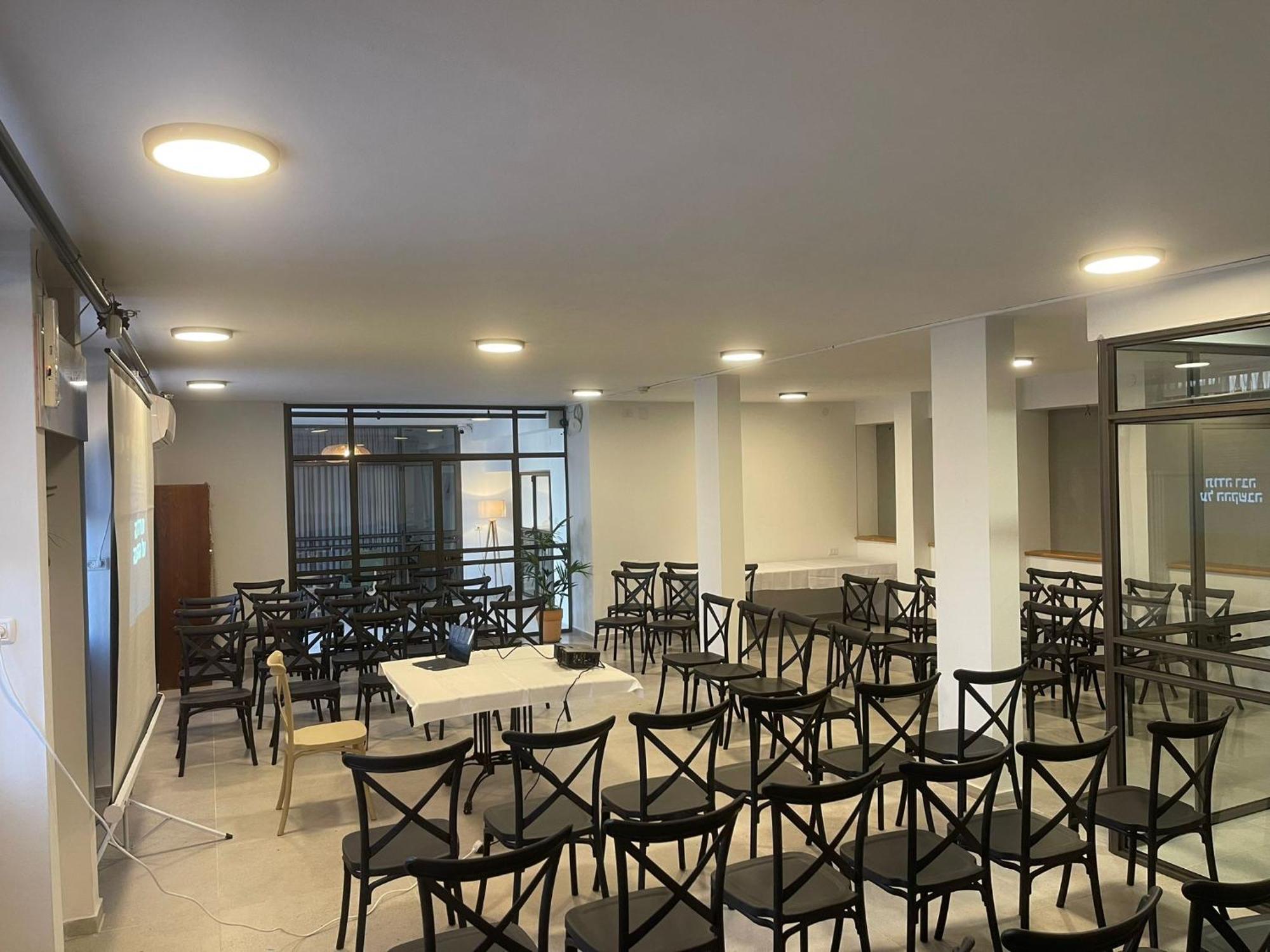 Astoria Galilee Hotel Тиберия Екстериор снимка