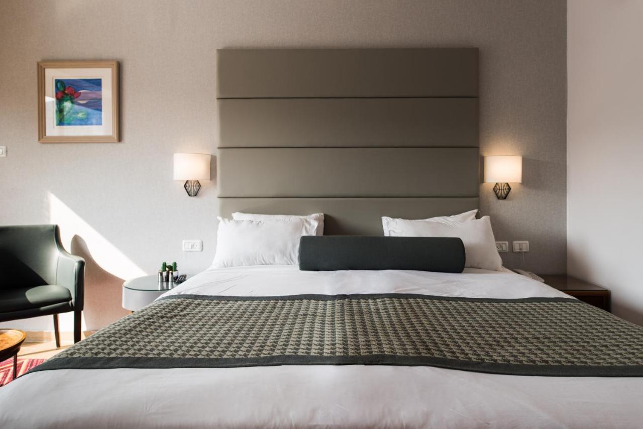 Astoria Galilee Hotel Тиберия Екстериор снимка